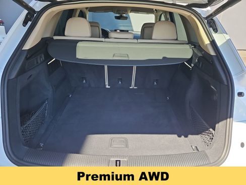 Used 2023 Audi Q5 2.0T Premium w/ Convenience Package AWD/4WD image 23