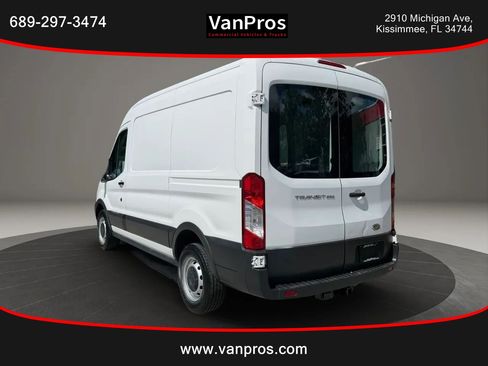 Used 2015 Ford Transit 250 130 Medium Roof RWD image 3