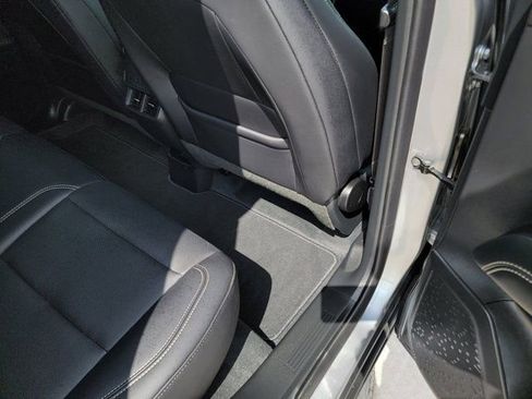 Used 2026 GMC Terrain Elevation w/ Elevation Premium Package FWD image 13