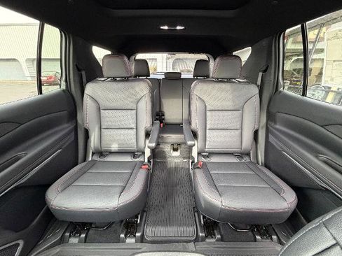 New 2026 Chevrolet Traverse Z71 image 4