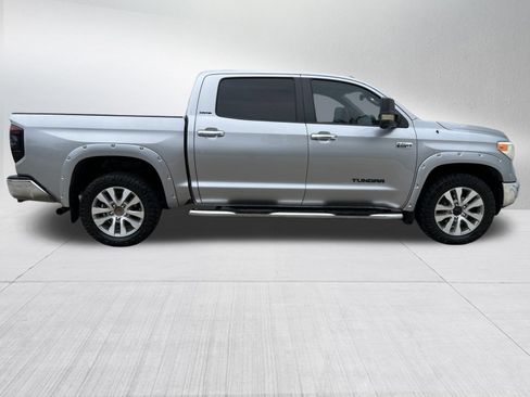 Used 2017 Toyota Tundra Limited AWD/4WD image 5