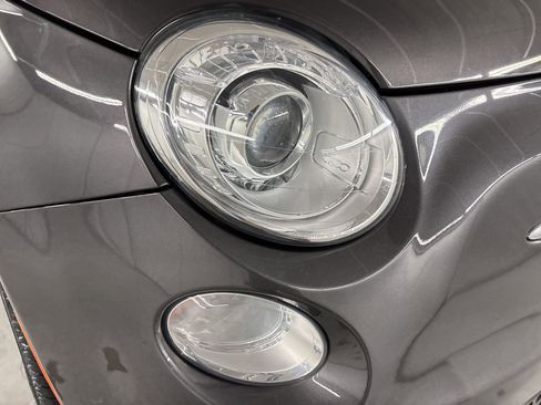 Used 2018 FIAT 500 e image 11