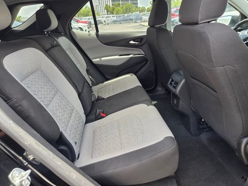 Certified 2024 Chevrolet Equinox LS w/ LS Convenience Package FWD image 13