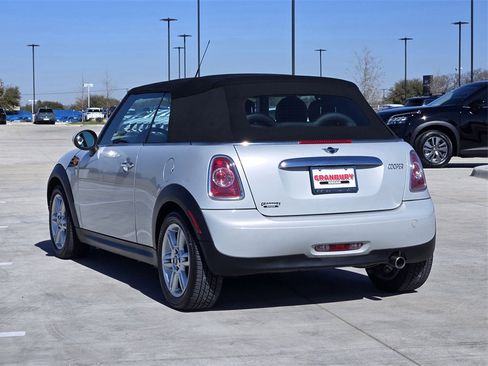 Used 2015 MINI Cooper Convertible image 4