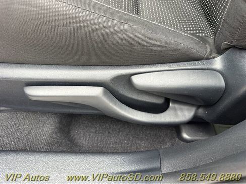 Used 2017 Toyota Corolla iM image 31