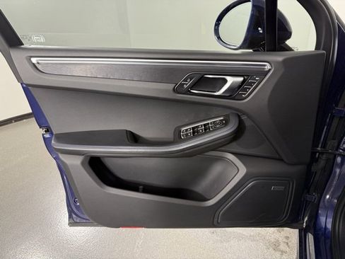 Used 2022 Porsche Macan GTS image 14