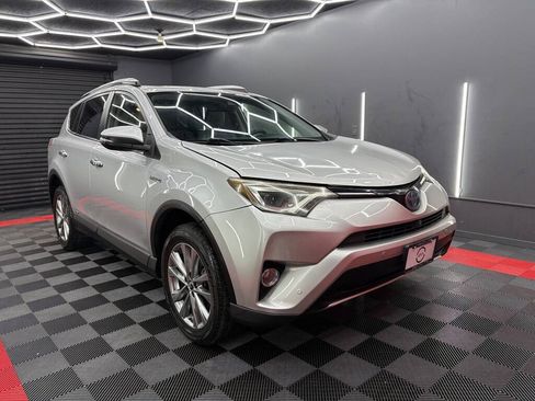 Used 2016 Toyota RAV4 Limited w/ Advanced Technology Package AWD/4WD image 3