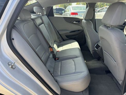 Used 2016 Chevrolet Malibu LT w/ Leather Package image 11