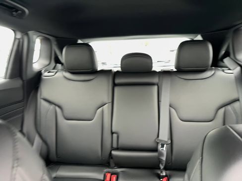 New 2026 Jeep Compass Limited image 8