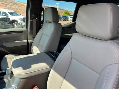 Used 2024 GMC Sierra 1500 SLT w/ SLT Premium Package image 17