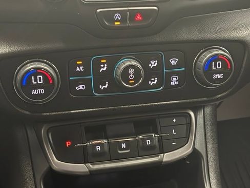 Used 2023 GMC Terrain AT4 w/ Tech Package AWD/4WD image 35
