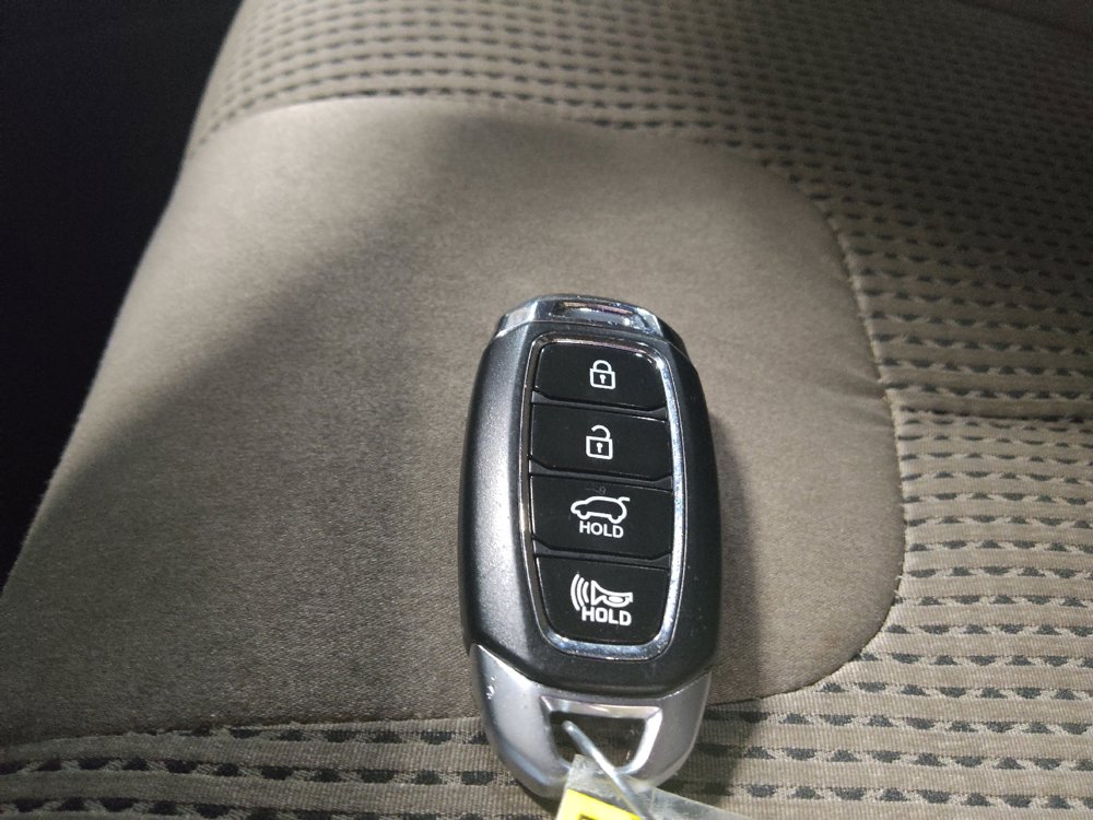 Used 2019 Hyundai Santa Fe SEL FWD image 32