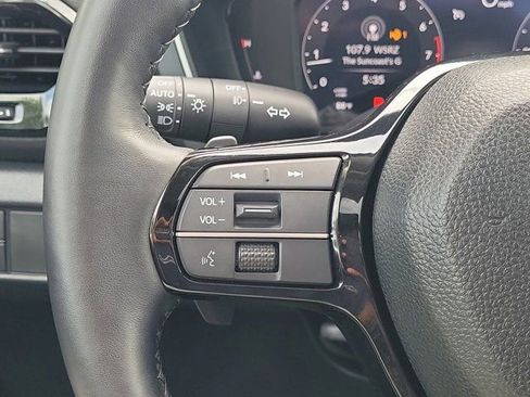 Certified 2024 Honda Pilot Elite image 22
