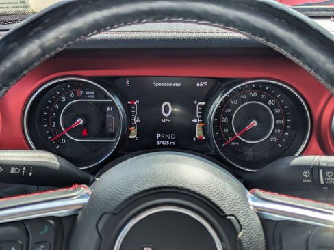 Used 2020 Jeep Gladiator Rubicon AWD/4WD image 22