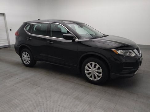 Used 2018 Nissan Rogue S AWD/4WD image 11