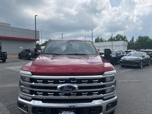 Used 2025 Ford F350 Lariat w/ Tremor Off-Road Package AWD/4WD image 2
