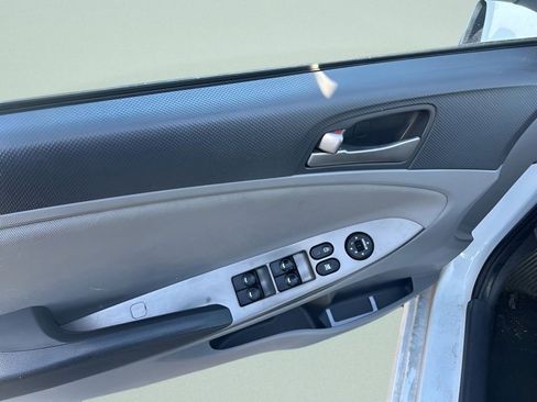 Used 2016 Hyundai Accent SE image 19