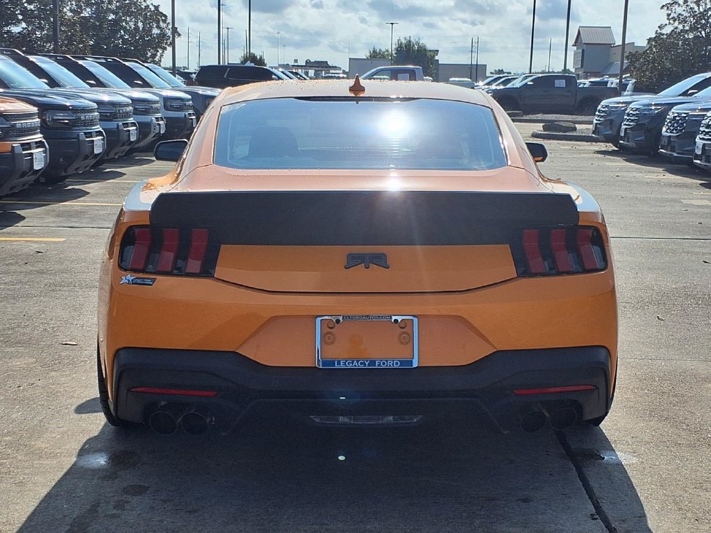 New 2026 Ford Mustang GT Premium w/ GT Performance Package RWD image 5