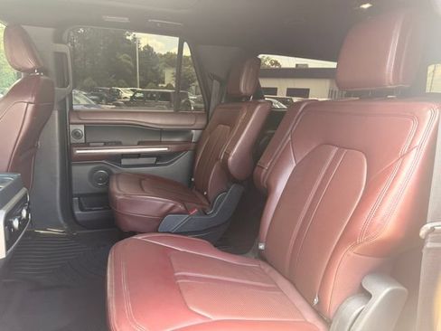Used 2024 Ford Expedition Max Limited AWD/4WD image 24