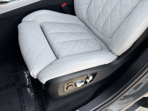 New 2026 BMW X5 M60i image 20