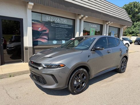 Used 2024 Dodge Hornet R/T w/ R/T Blacktop Package AWD/4WD image 2