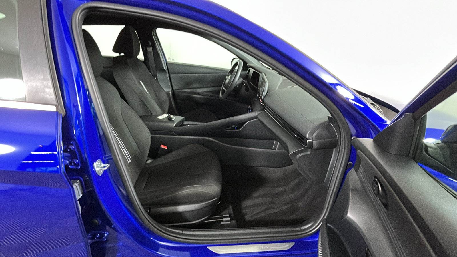Used 2026 Hyundai Elantra SEL Sport Premium FWD image 37