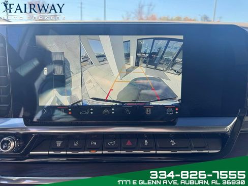 Used 2024 GMC Sierra 2500 SLT w/ SLT Premium Package image 22