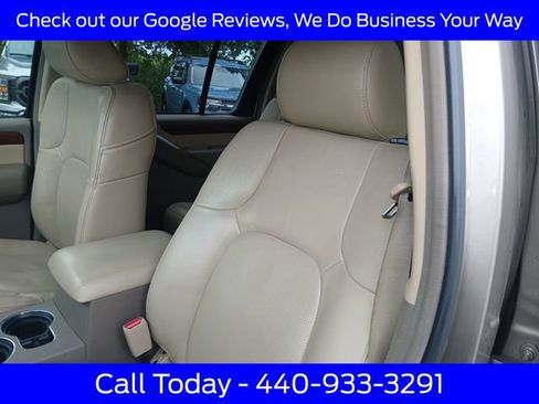 Used 2009 Nissan Pathfinder LE RWD image 19