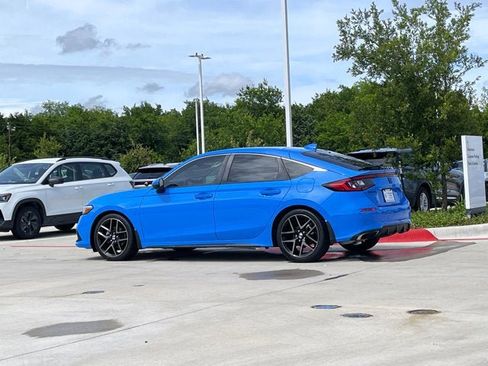 Used 2022 Honda Civic Sport Touring image 4