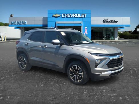 Certified 2025 Chevrolet TrailBlazer LT AWD/4WD image 7