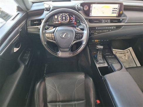 Used 2019 Lexus ES 350 Luxury image 8