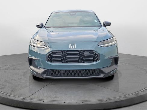 Certified 2025 Honda HR-V Sport image 2