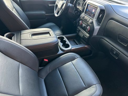 Used 2022 GMC Sierra 2500 SLT w/ SLT Convenience Package AWD/4WD image 15
