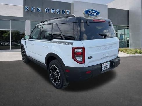 Used 2025 Ford Bronco Sport Outer Banks w/ Outer Banks Tech Package+ AWD/4WD image 4