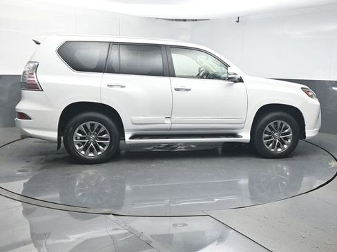 Used 2015 Lexus GX 460 Luxury image 8