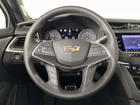 New 2025 Cadillac XT5 Sportv w/ Technology Package image 53
