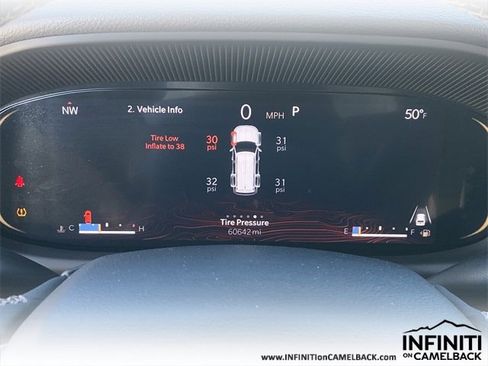 Used 2023 Jeep Wagoneer L Series II image 32