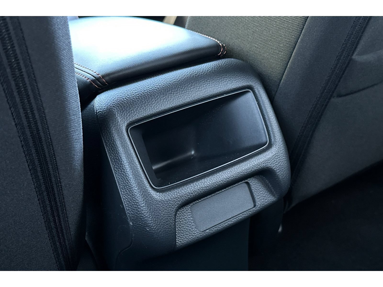 Used 2025 Honda HR-V Sport image 44