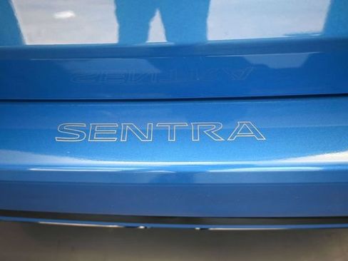 Used 2025 Nissan Sentra SR w/ Trunk Package FWD image 14
