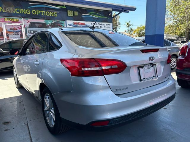 Used 2018 Ford Focus SE FWD image 8