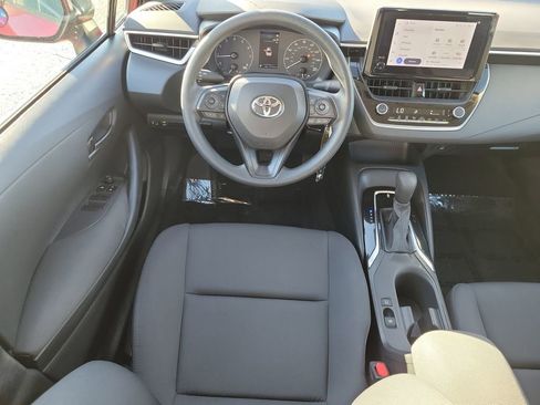Used 2023 Toyota Corolla LE image 14