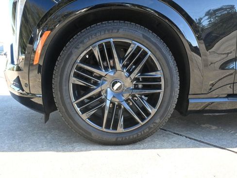 New 2026 Cadillac Escalade IQL Sport 1 w/ LPO, ONYX Package image 88