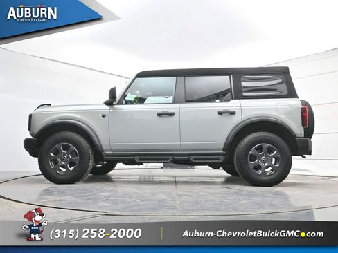 Used 2024 Ford Bronco Big Bend image 19