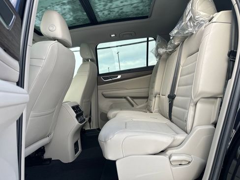 New 2026 Volkswagen Atlas SEL image 14