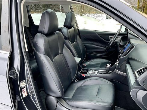 Used 2019 Subaru Forester Limited image 8