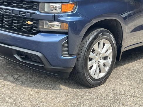 Used 2021 Chevrolet Silverado 1500 Custom AWD/4WD image 7