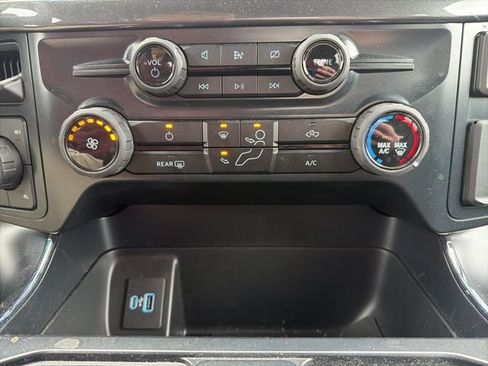 Used 2024 Ford F150 STX image 25