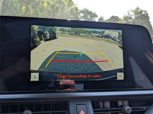 New 2026 Lexus UX 300h AWD image 27