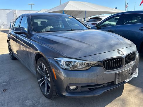 Used 2018 BMW 330i Sedan image 2
