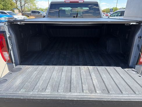 Used 2025 GMC Sierra 1500 Pro w/ Pro Value Package AWD/4WD image 17